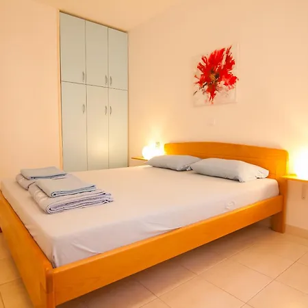 Timic Apartment *