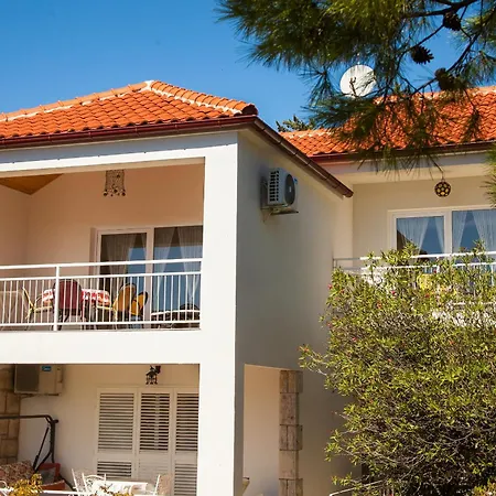 Timic Apartment *